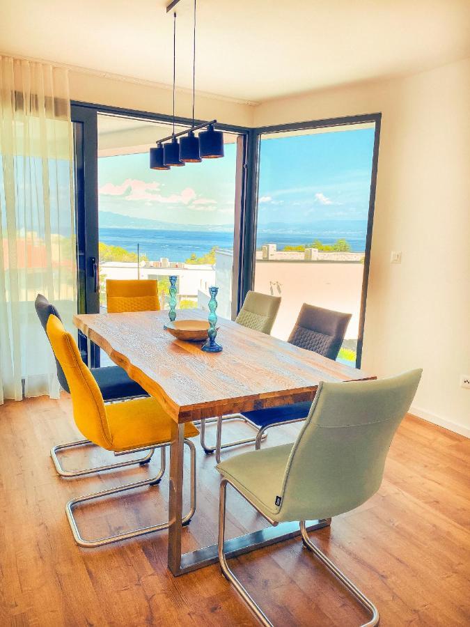 Villa Mirno More Apartments Малинска Екстериор снимка