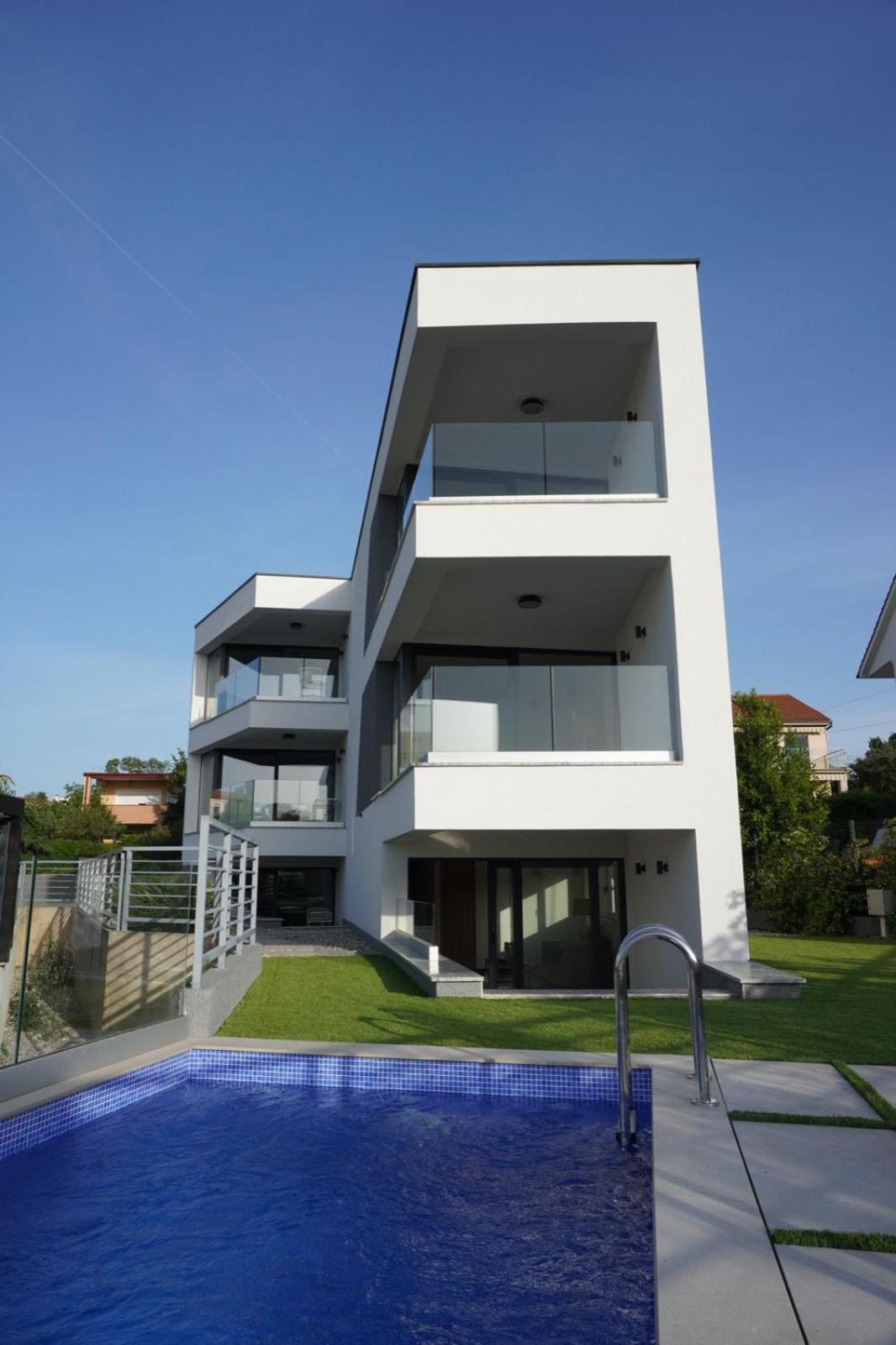 Villa Mirno More Apartments Малинска Екстериор снимка